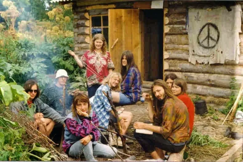 Peace, Population 312: A Road Trip Through the Towns That Tried to Live 'Imagine'